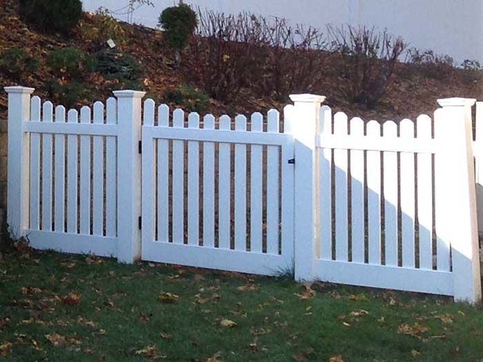 Vinyl fence project completed by New England Automatic Gate in the Merrimack Valley, Massachusetts